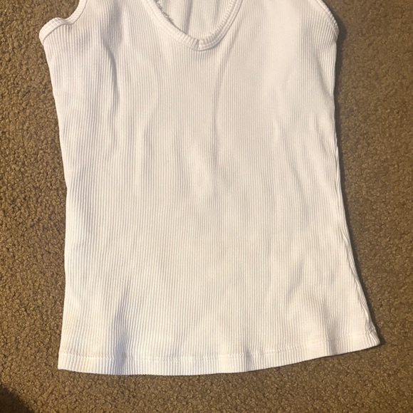 Tank Air V Neck Top - Picture 3 of 3